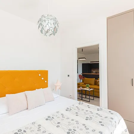 Apartment 1 Bedroom In Jezera