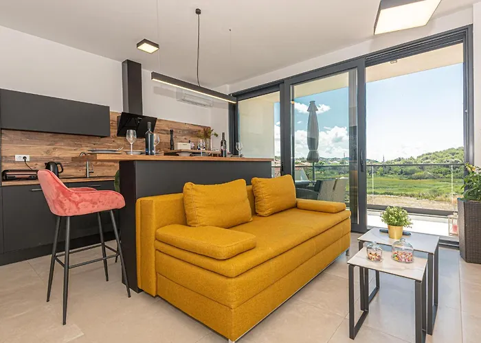 דירה 1 Bedroom In יזרה